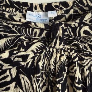 Blue Ginger Hawaiian Black and White Strapless Dress Size x